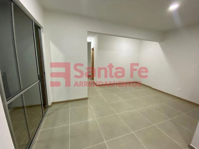 Apartamento de 2 alcobas en venta en Centro, Rionegro, 64 m² · foto 6 de 10