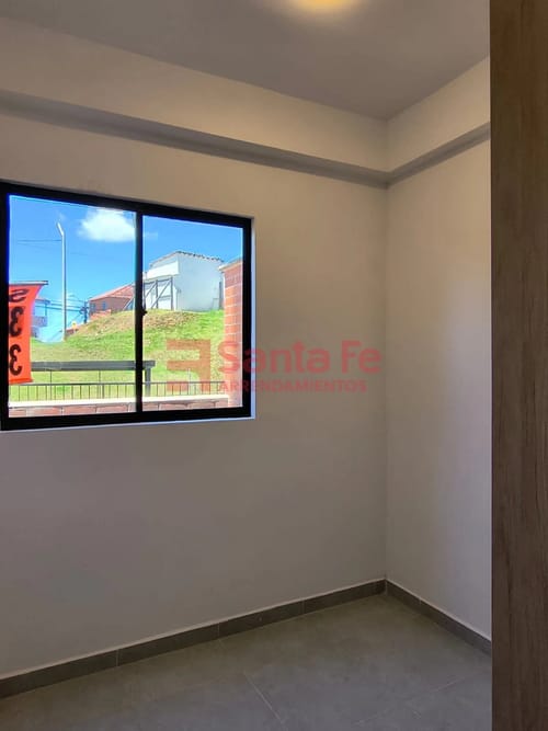 Apartamento de 2 alcobas en venta en Centro, Rionegro, 72 m² · foto 7 de 10