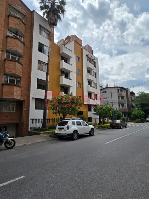 Apartamento en venta en Laureles, Medellín · foto 3 de 10
