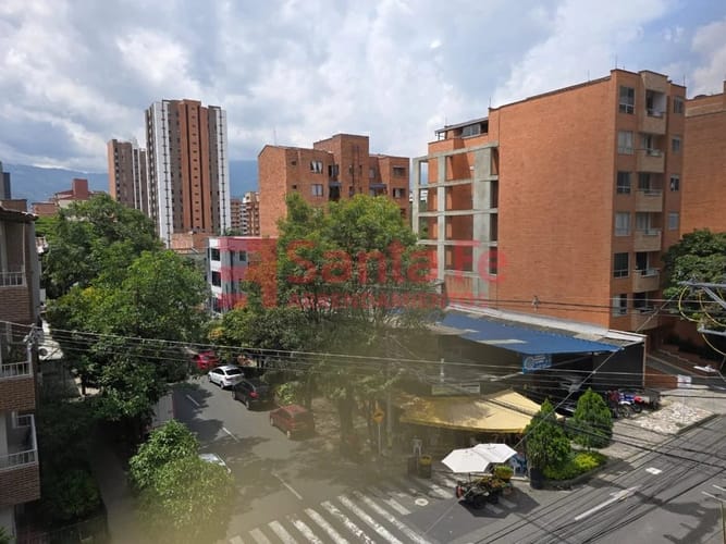 Apartamento en venta en Laureles, Medellín · foto 5 de 10