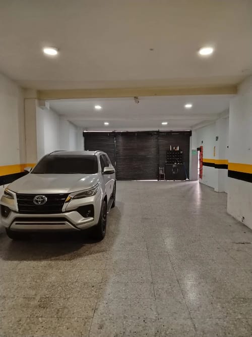 Local en arriendo en Naranjal, Medellín, 120 m² · foto 3 de 5
