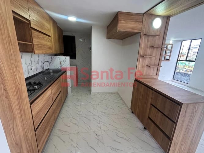 Apartamento de 2 alcobas en venta en Centro, Rionegro, 53 m² · foto 2 de 10