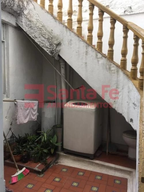 Casa de 5 alcobas en venta en Laureles, Medellín, 460 m² · foto 7 de 10