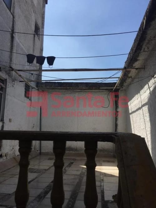 Casa de 5 alcobas en venta en Laureles, Medellín, 460 m² · foto 9 de 10