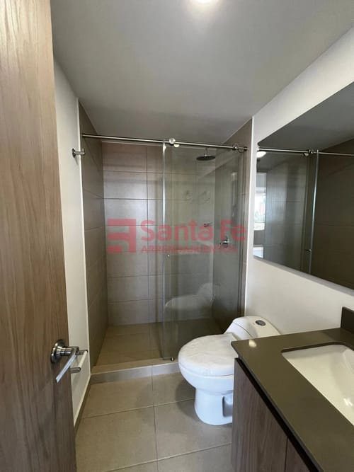 Apartamento de 2 alcobas en venta en Centro, Rionegro, 60 m² · foto 9 de 10