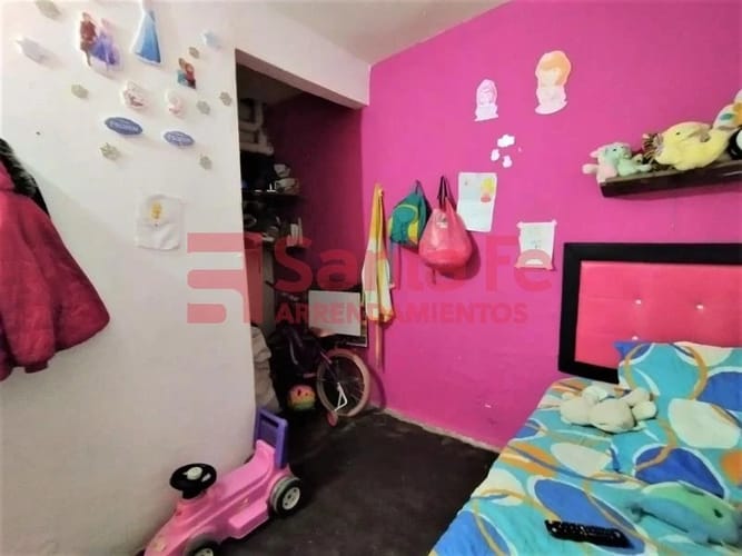 Casa de 6 alcobas en venta en Santa Ines, Medellín, 125 m² · foto 8 de 10