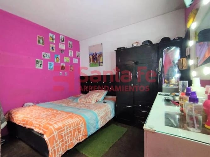 Casa de 6 alcobas en venta en Santa Ines, Medellín, 125 m² · foto 9 de 10