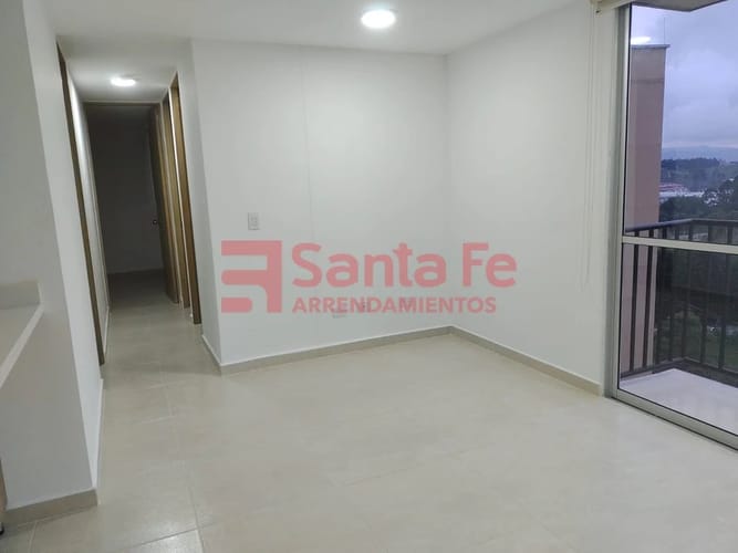 Apartamento de 3 alcobas en venta en Centro, Rionegro, 55 m² · foto 6 de 10
