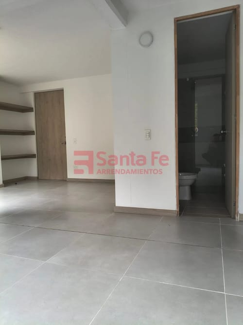 Apartamento de 2 alcobas en venta en Centro, Rionegro, 58 m² · foto 4 de 10