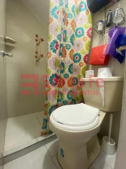 Casa de 6 alcobas en venta en La Milagrosa, Medellín, 108 m² · foto 2 de 10