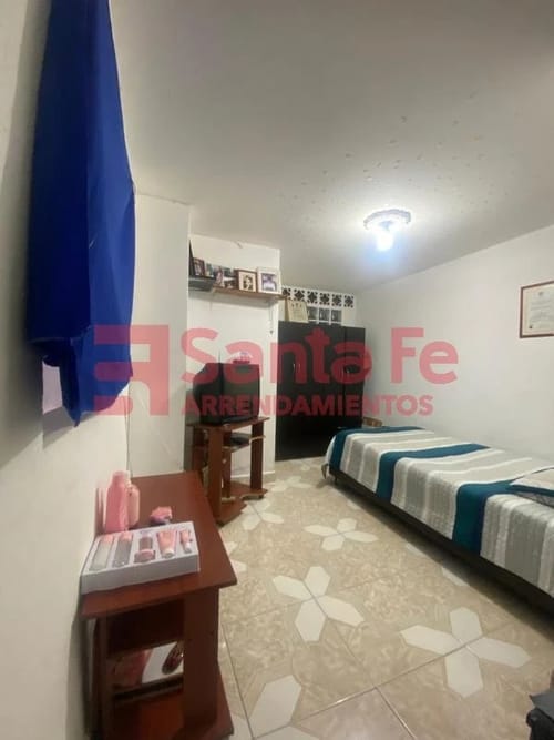 Casa de 6 alcobas en venta en La Milagrosa, Medellín, 108 m² · foto 10 de 10