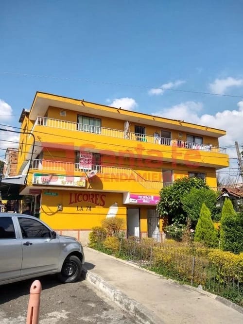 Casa en venta en Lopez De Mesa, Medellín · foto 2 de 10