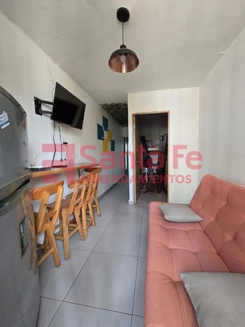 Apartamento de 7 alcobas en venta en Laureles, Medellín, 135 m² · foto 5 de 10