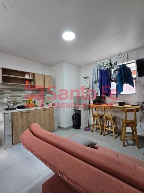 Apartamento de 7 alcobas en venta en Laureles, Medellín, 135 m² · foto 8 de 10