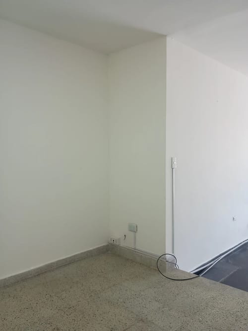 Local en arriendo en Simon Bolivar, Medellín, 30 m² · foto 8 de 8