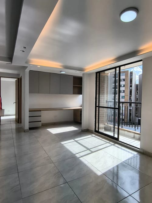 Apartamento de 2 alcobas en arriendo en La Macarena, Rionegro, 55 m² · foto 3 de 10