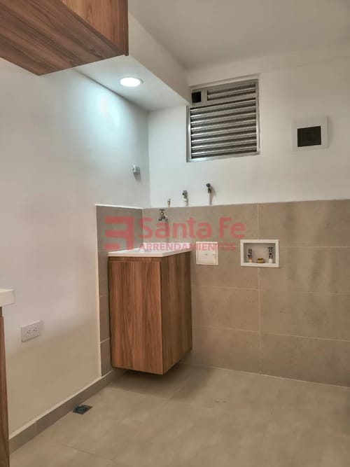 Apartamento de 2 alcobas en venta en Centro, Rionegro, 48 m² · foto 5 de 10