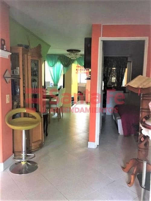 Apartamento de 4 alcobas en venta en Lopez De Mesa, Medellín, 140 m² · foto 4 de 10