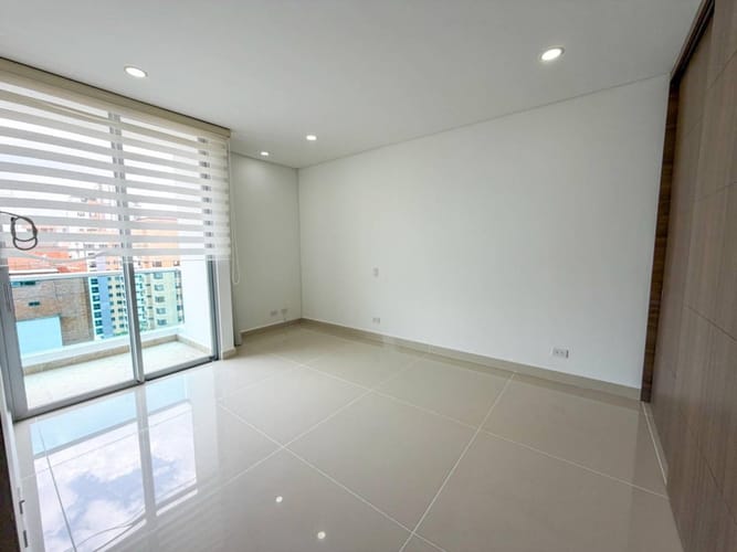Apartamento de 3 alcobas en venta en Cabecera Del Llano, Bucaramanga, 149 m² · foto 10 de 24