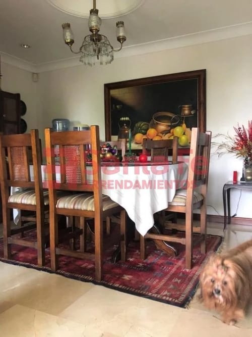 Casa de 4 alcobas en venta en El Poblado, Medellín, 507 m² · foto 8 de 10