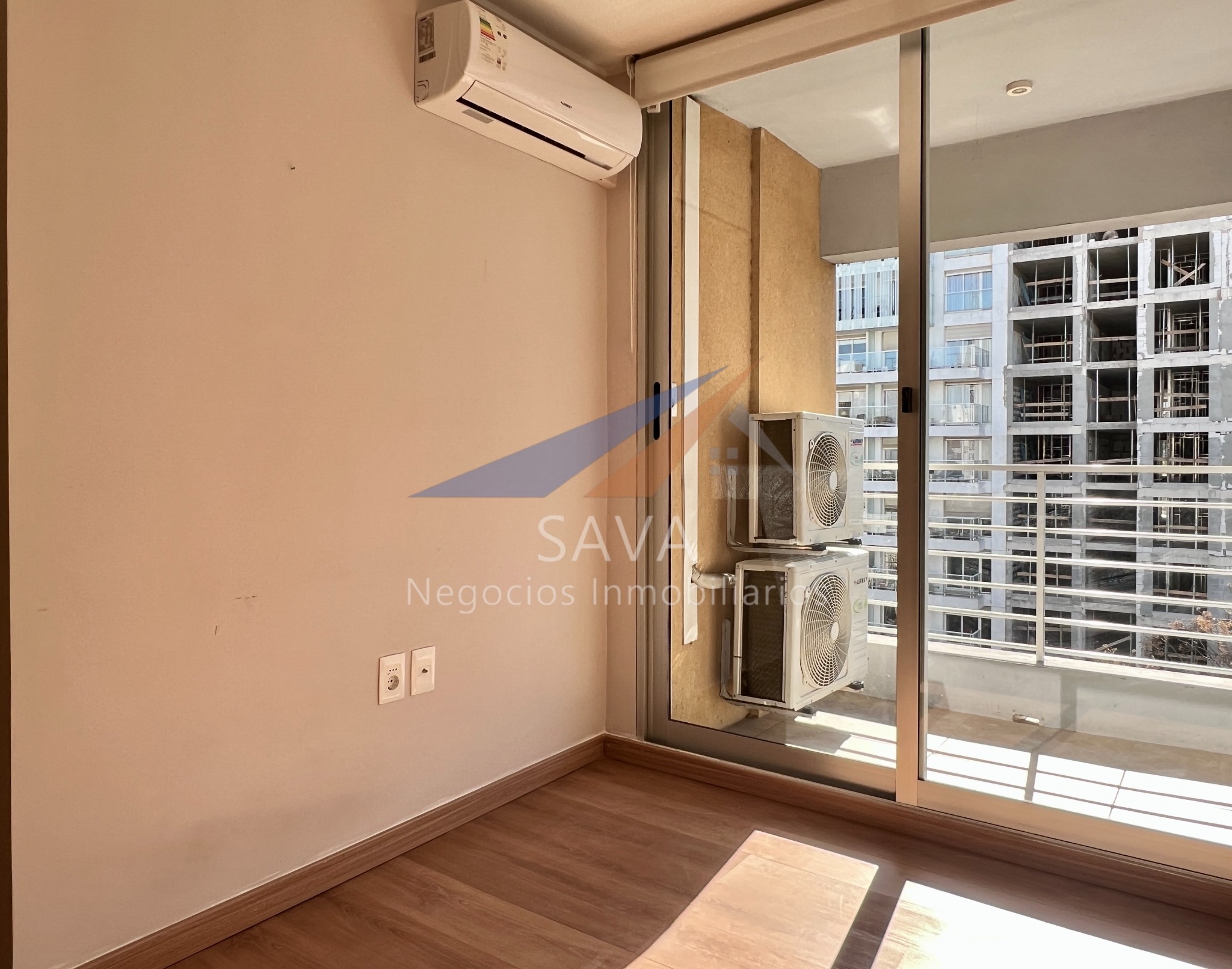 Alquiler Apartamento 1 Dormitorio en Pocitos! Garage Incluido · Foto 3