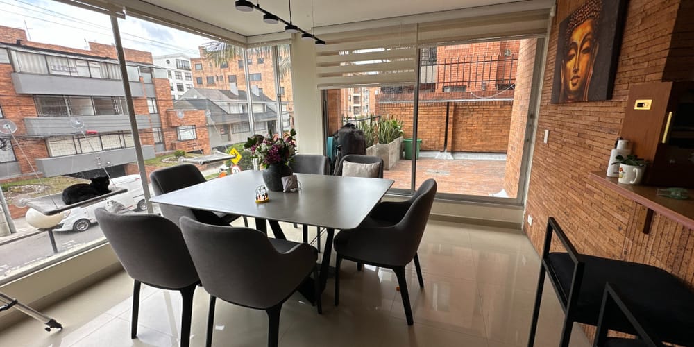 Apartamento de 3 alcobas en venta en Santa Barbara Occidental, Bogotá, 100 m² · foto 3 de 24