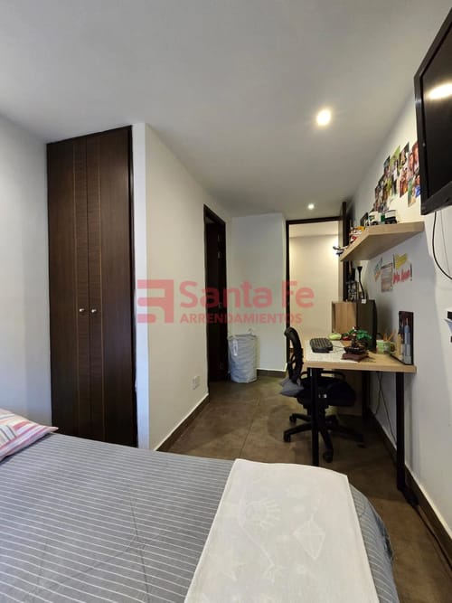 Apartamento de 4 alcobas en venta en El Poblado, Medellín, 111 m² · foto 7 de 10