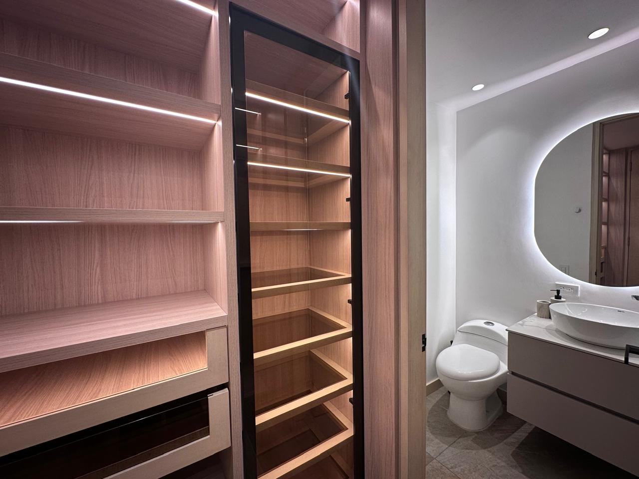 Apartamento en arriendo en El Poblado, Medellín · foto 12 de 19