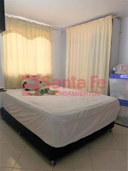 Casa de 3 alcobas en venta en Loreto, Medellín, 92 m² · foto 5 de 10