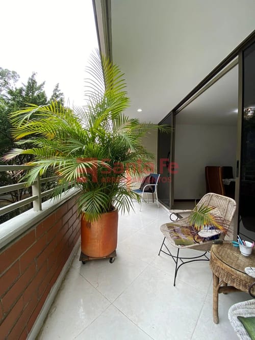 Apartamento de 2 alcobas en venta en El Poblado, Medellín, 120 m² · foto 10 de 10