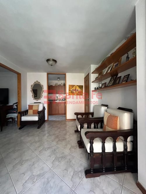 Apartamento de 3 alcobas en venta en El Poblado, Medellín, 81 m² · foto 5 de 10