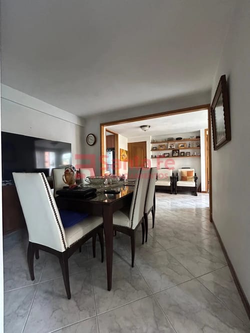 Apartamento de 3 alcobas en venta en El Poblado, Medellín, 81 m² · foto 7 de 10