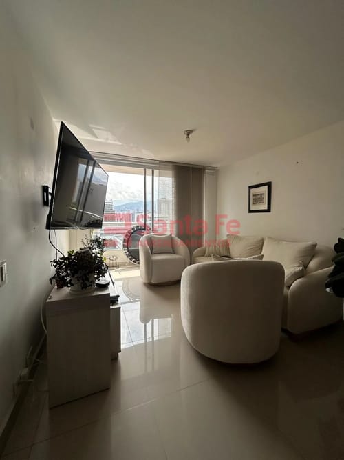 Apartamento de 3 alcobas en venta en El Poblado, Medellín, 79 m² · foto 4 de 10
