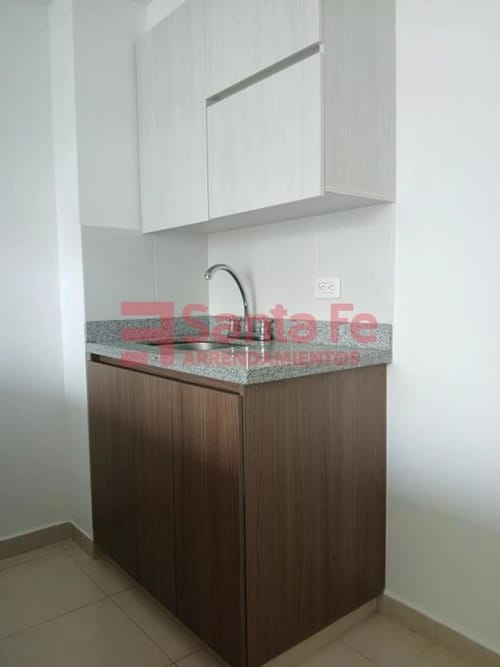 Apartamento de 2 alcobas en venta en Centro, Rionegro, 49 m² · foto 5 de 10