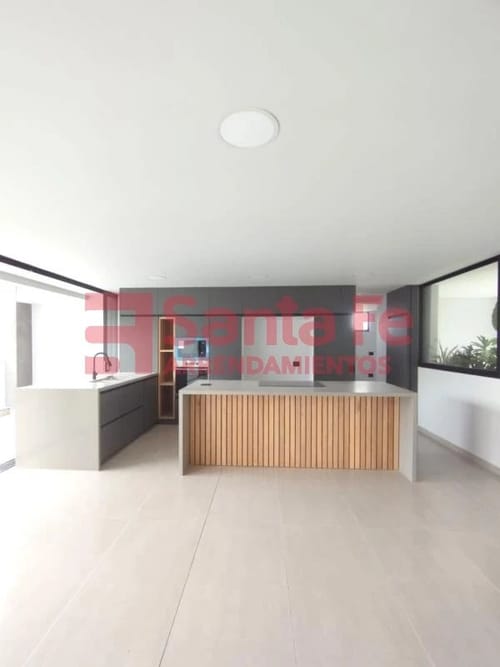 Apartamento en venta en El Poblado, Medellín · foto 7 de 10