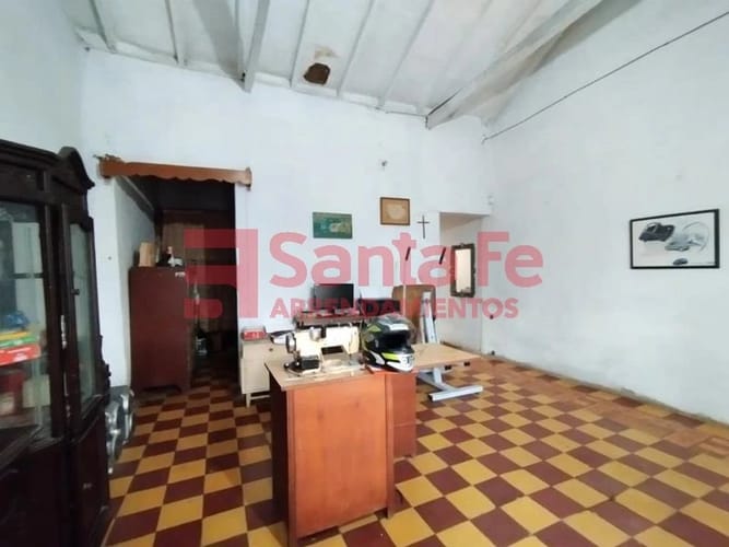 Casa de 4 alcobas en venta en Prado, Medellín, 200 m² · foto 4 de 10