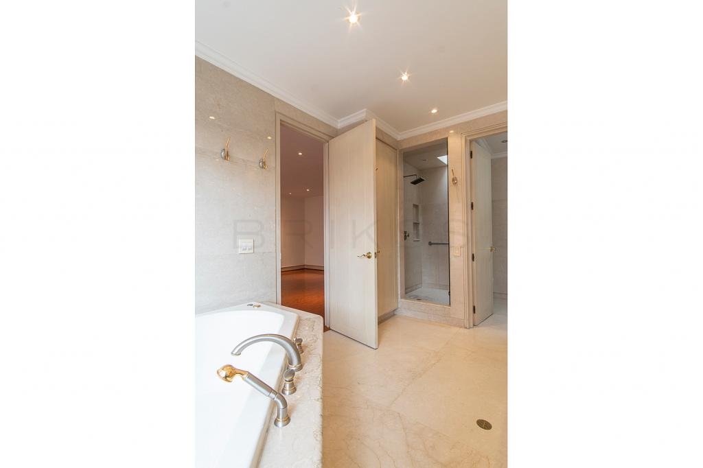 Apartamento en venta en Chico Norte, Bogotá · foto 18 de 20