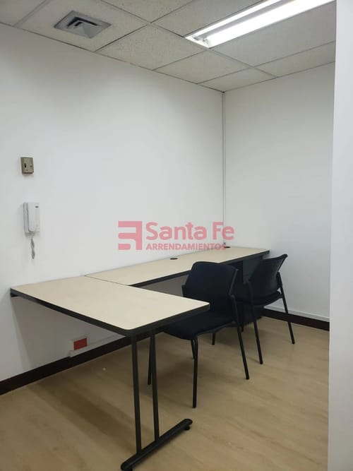 Oficina en venta en El Poblado, Medellín, 41 m² · foto 5 de 9