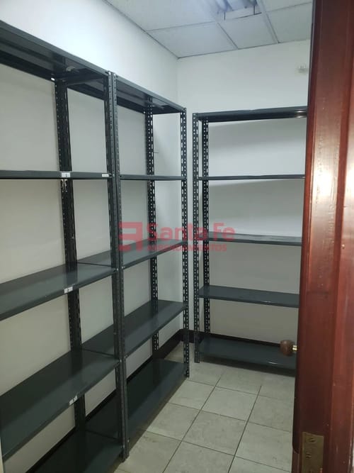 Oficina en venta en El Poblado, Medellín, 41 m² · foto 6 de 9