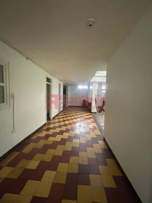 Casa de 6 alcobas en venta en Prado, Medellín, 203 m² · foto 6 de 10
