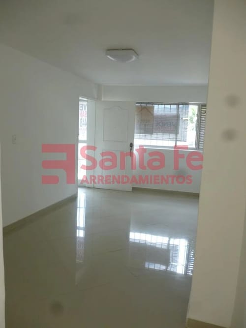 Apartamento de 3 alcobas en venta en Prado, Medellín, 169 m² · foto 4 de 10