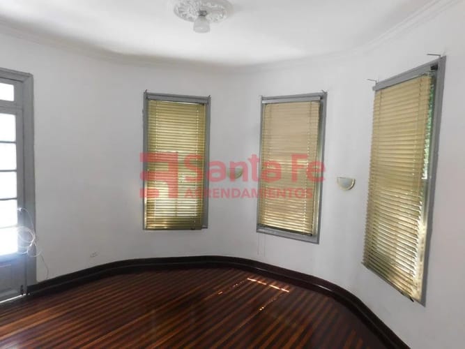 Casa de 12 alcobas en venta en Prado, Medellín, 556 m² · foto 7 de 10