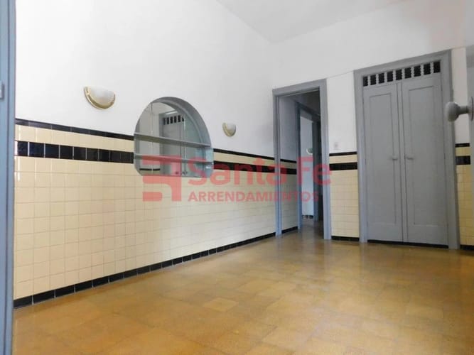 Casa de 12 alcobas en venta en Prado, Medellín, 556 m² · foto 9 de 10