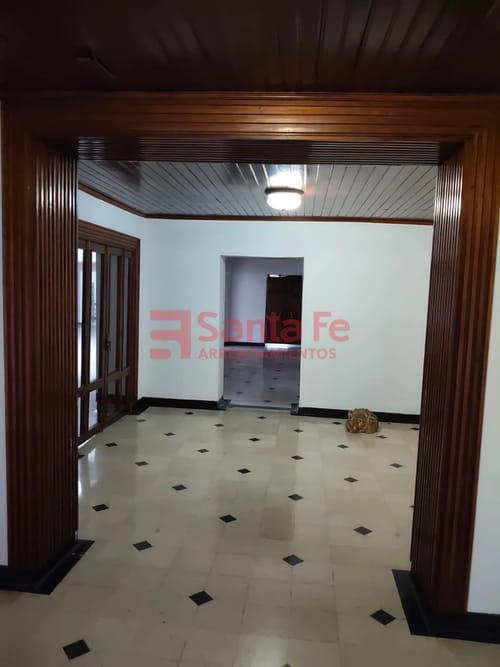 Casa de 5 alcobas en venta en Prado, Medellín, 360 m² · foto 4 de 10