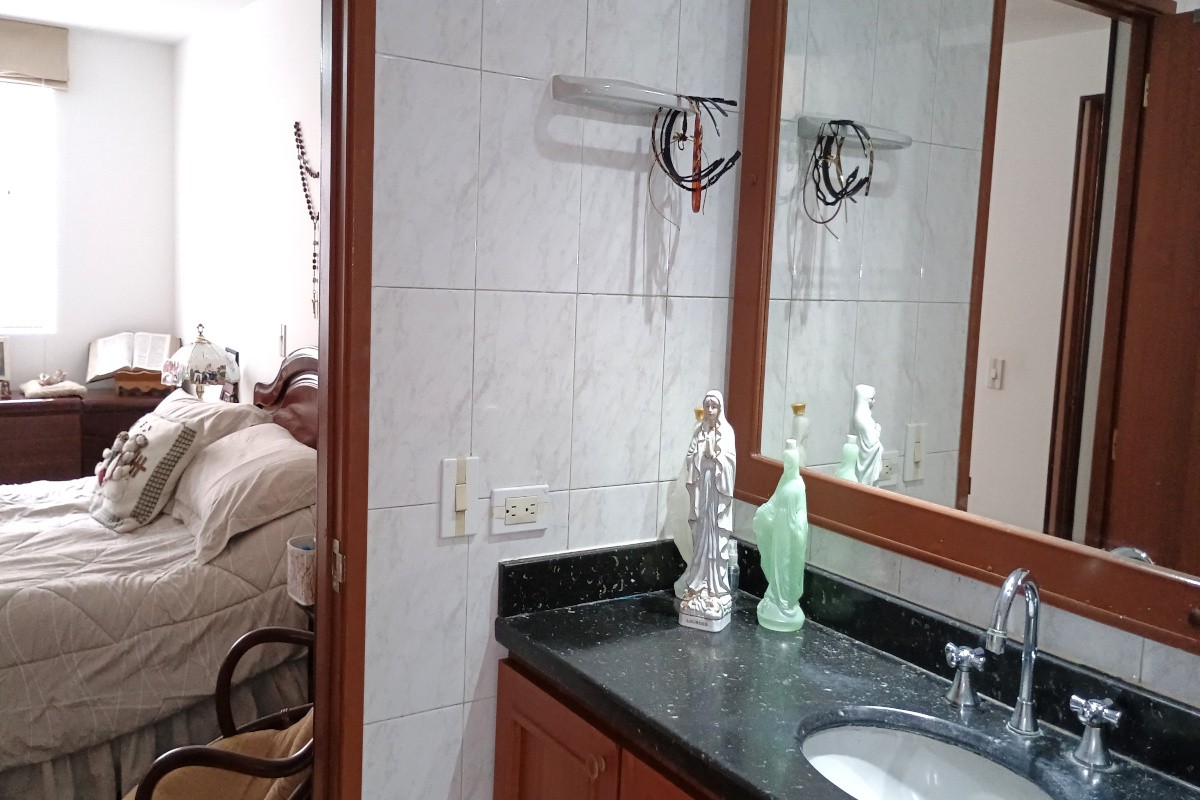 Casa en venta en Colina Campestre, Bogotá · foto 13 de 24