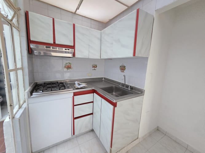 Casa de 3 alcobas en venta en Granada Norte, Bogotá, 90 m² · foto 6 de 18
