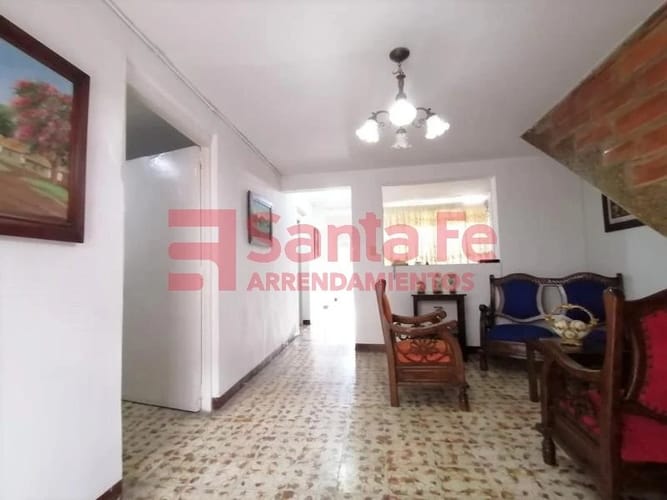 Casa de 3 alcobas en venta en Loreto, Medellín, 143 m² · foto 4 de 10