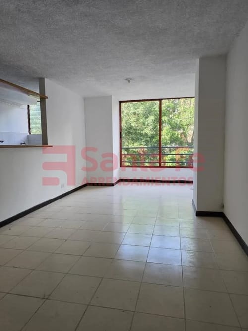 Apartamento en venta en El Poblado, Medellín · foto 4 de 9