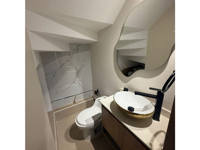 Casa de 4 alcobas en venta en El Castillo, Jamundí, 390 m² · foto 22 de 24