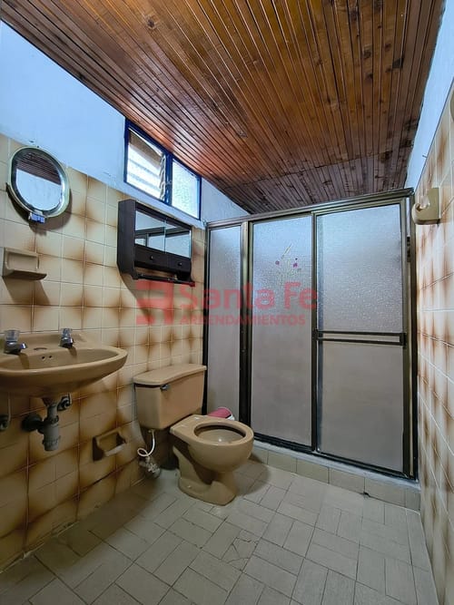 Casa de 5 alcobas en arriendo en Llano Grande, Rionegro, 380 m² · foto 10 de 10